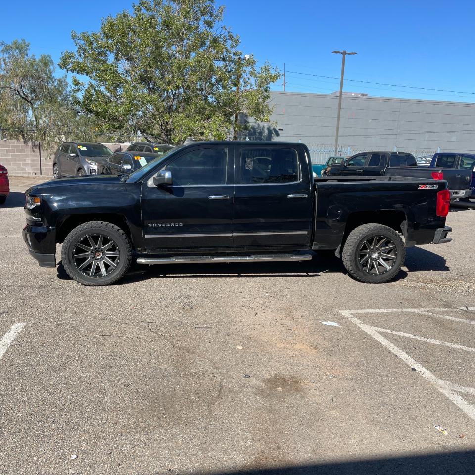 Chevrolet Silverado 1500 LTZ Crew Cab 4WD 2017
