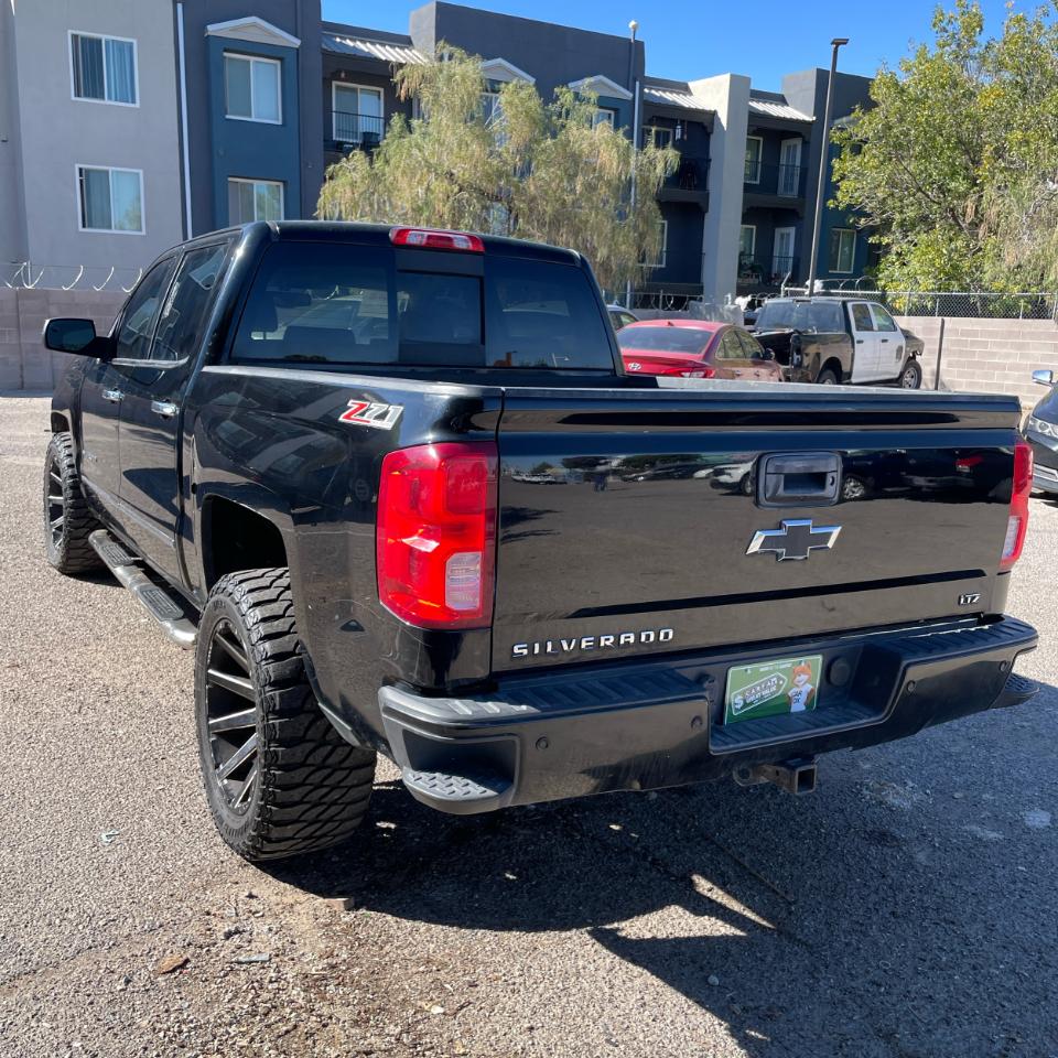 Chevrolet Silverado 1500 LTZ Crew Cab 4WD 2017