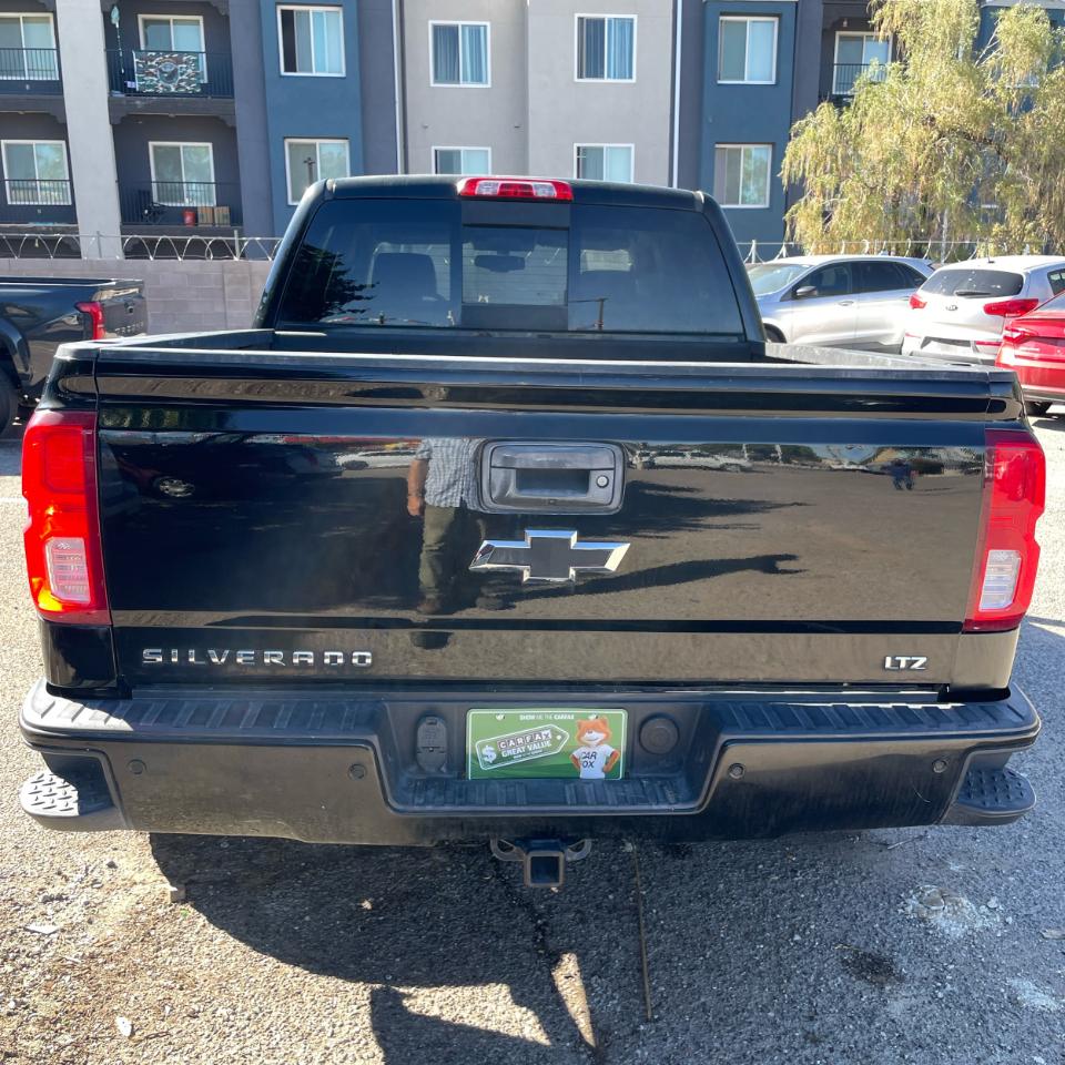 Chevrolet Silverado 1500 LTZ Crew Cab 4WD 2017