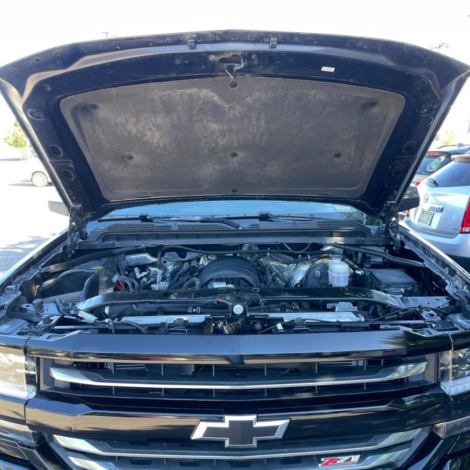 Chevrolet Silverado 1500 LTZ Crew Cab 4WD 2017