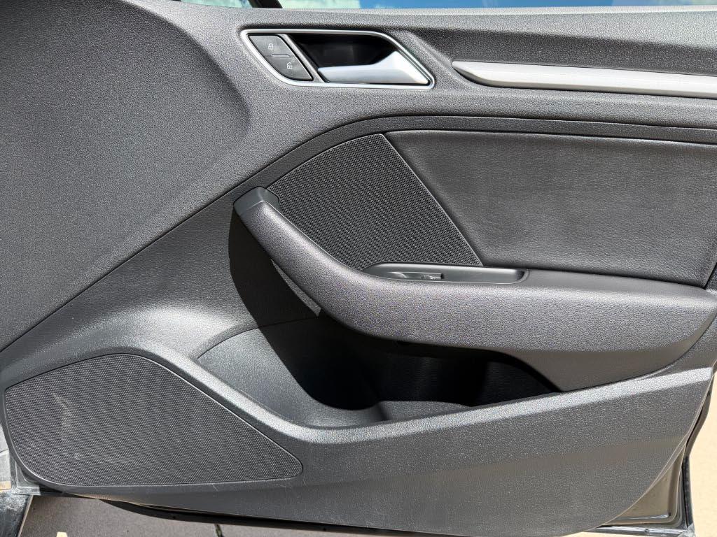 Audi A3  2016