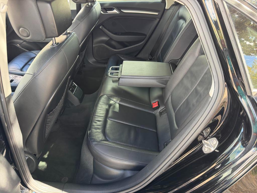 Audi A3  2016