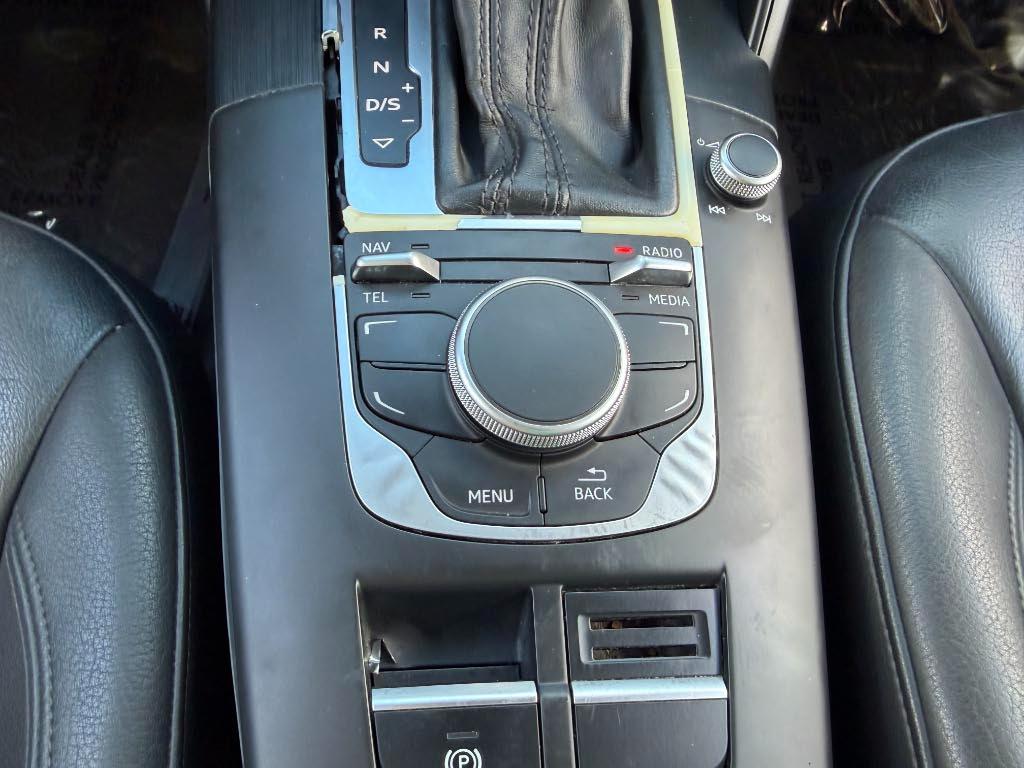 Audi A3  2016