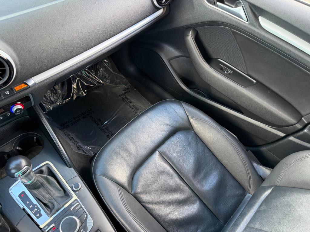 Audi A3  2016