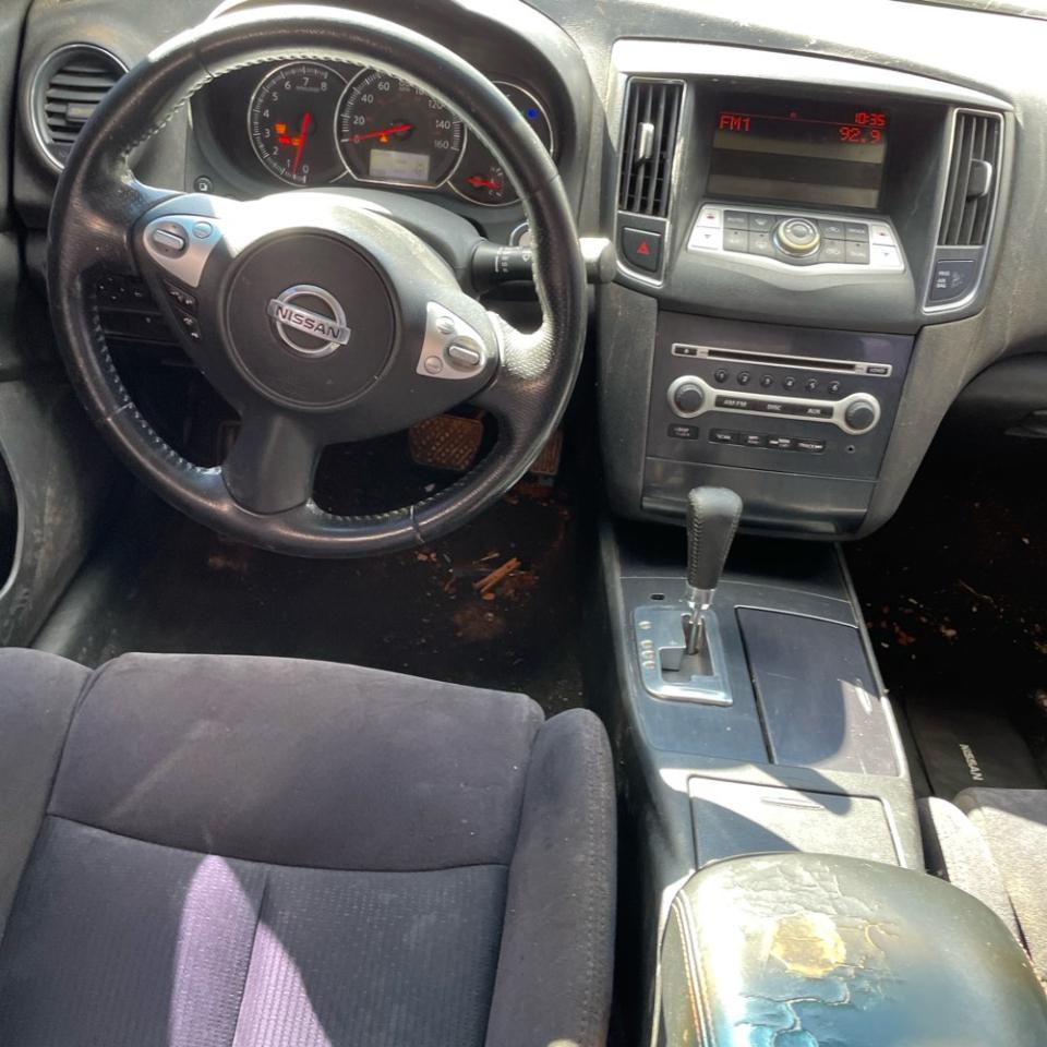 Nissan Maxima SV 2014