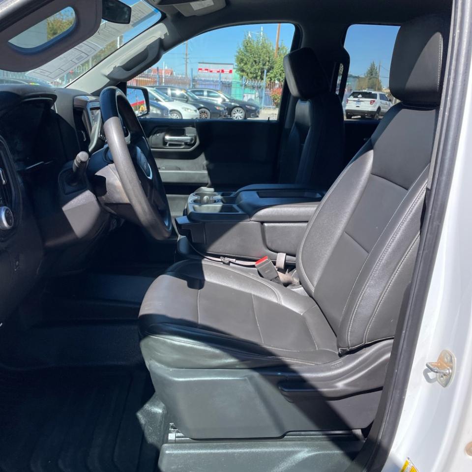 GMC Sierra 1500 Base Crew Cab Long Box 4WD 2020