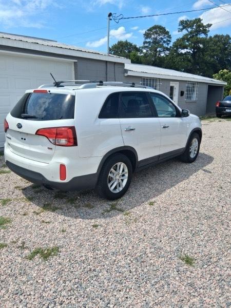 Kia Sorento LX 2WD 2014