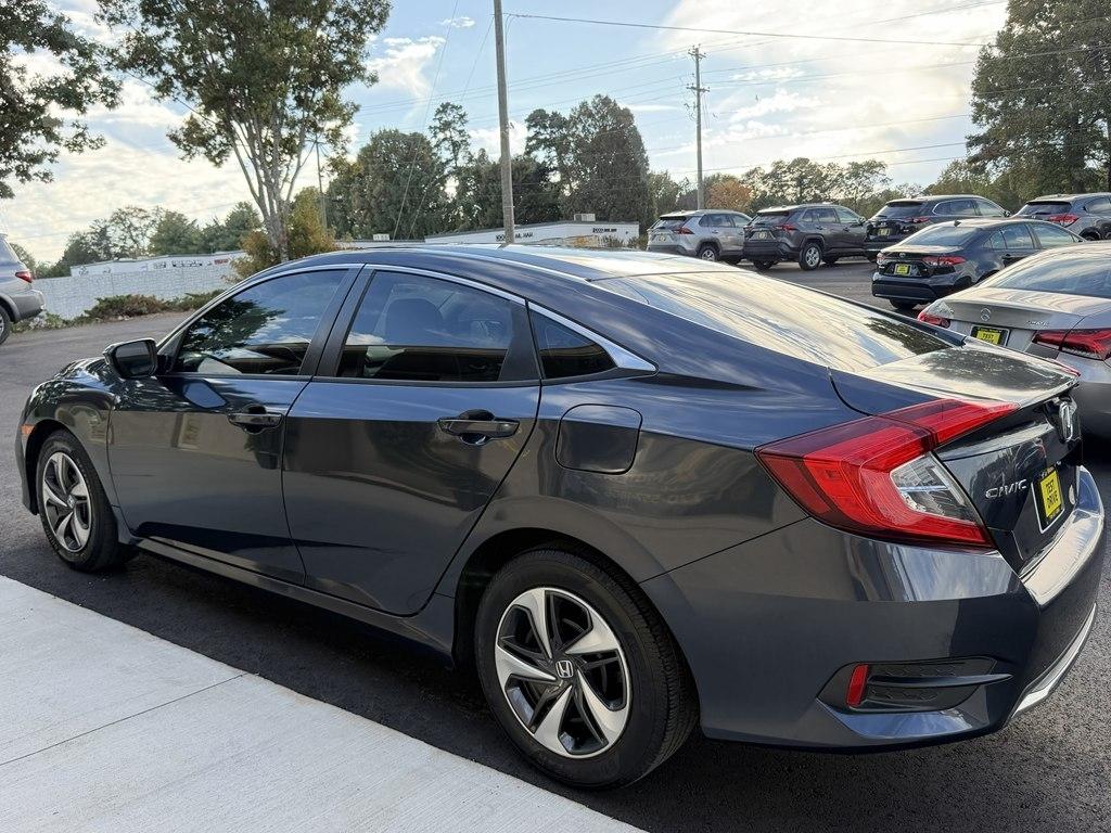 Honda Civic photo 4