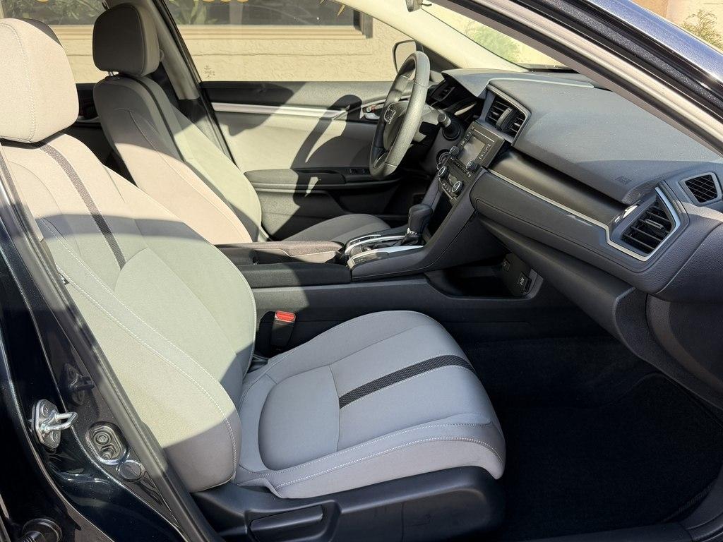 Honda Civic photo 14