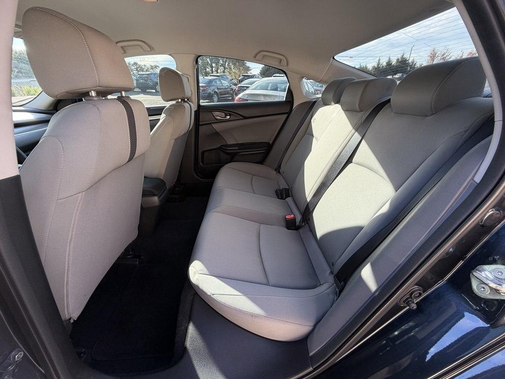 Honda Civic photo 15