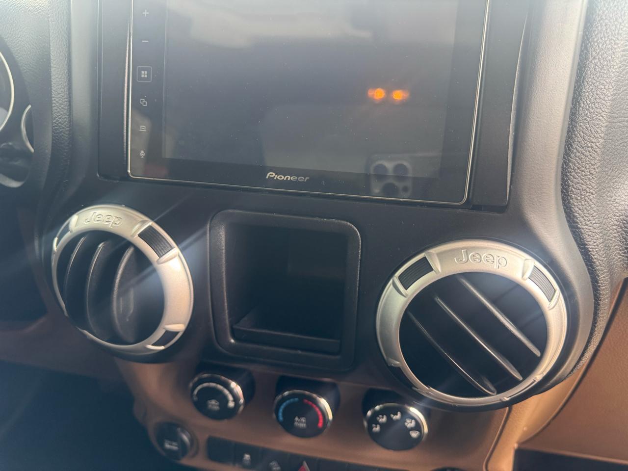 Jeep Wrangler Rubicon 4WD 2016