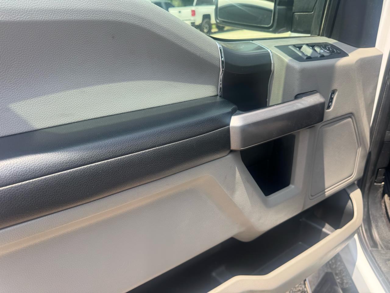 Ford F-150 XLT SuperCrew Short Box 4WD 2020