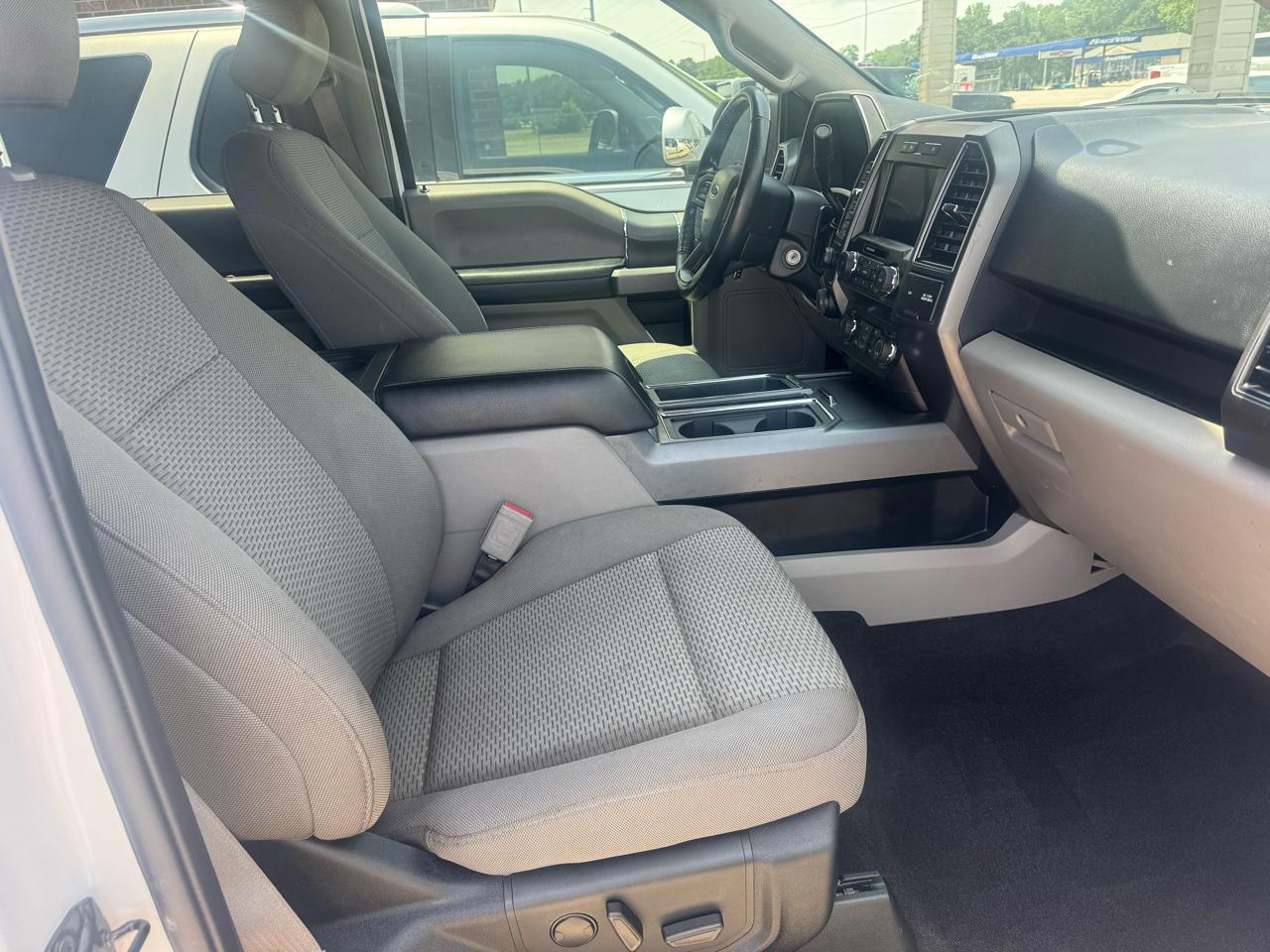 Ford F-150 XLT SuperCrew Short Box 4WD 2020