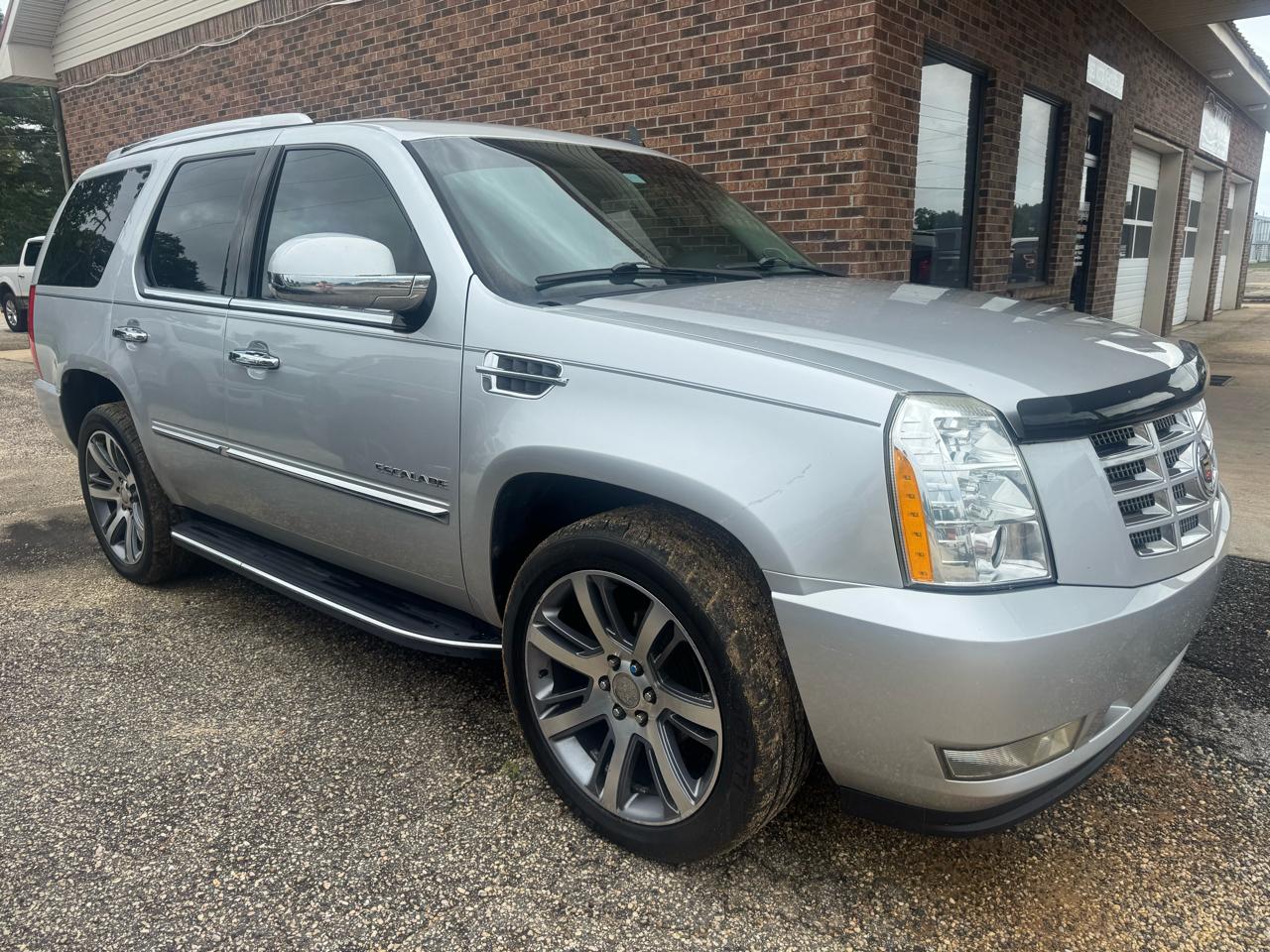 Cadillac Escalade 2WD 2013