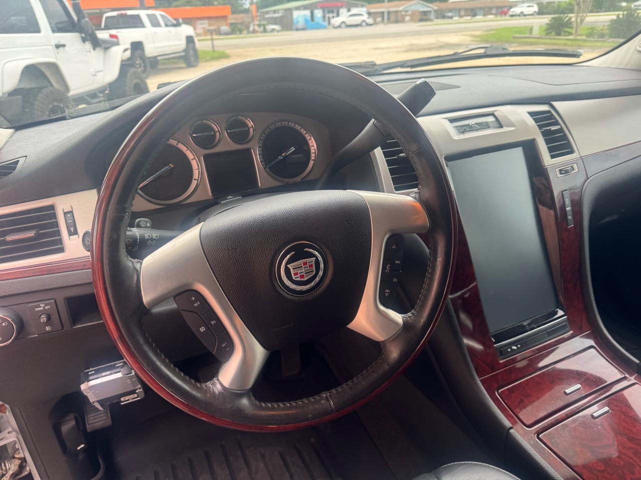 Cadillac Escalade 2WD 2013