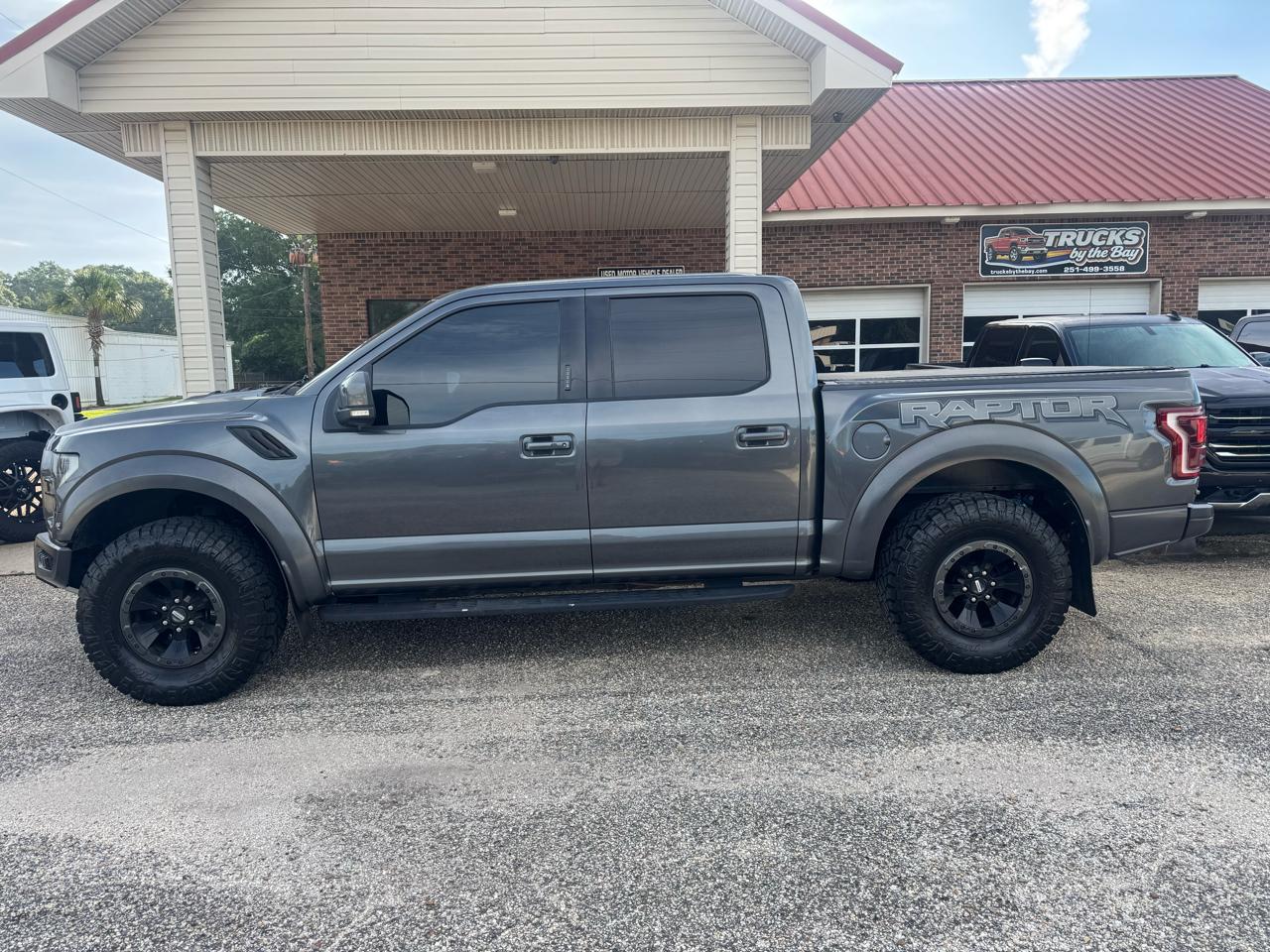 Ford F-150 Raptor SuperCrew 4WD 2018
