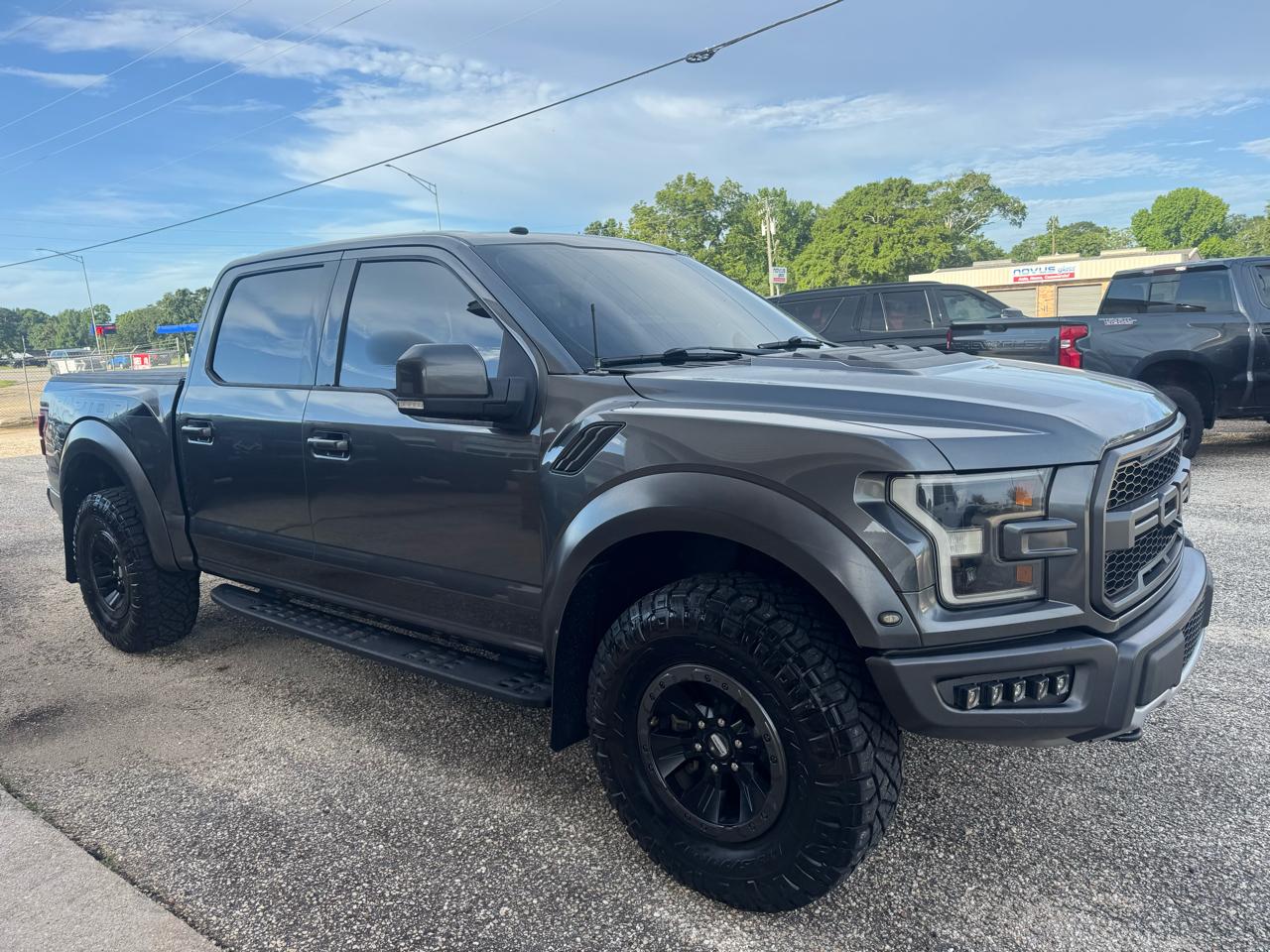 Ford F-150 Raptor SuperCrew 4WD 2018