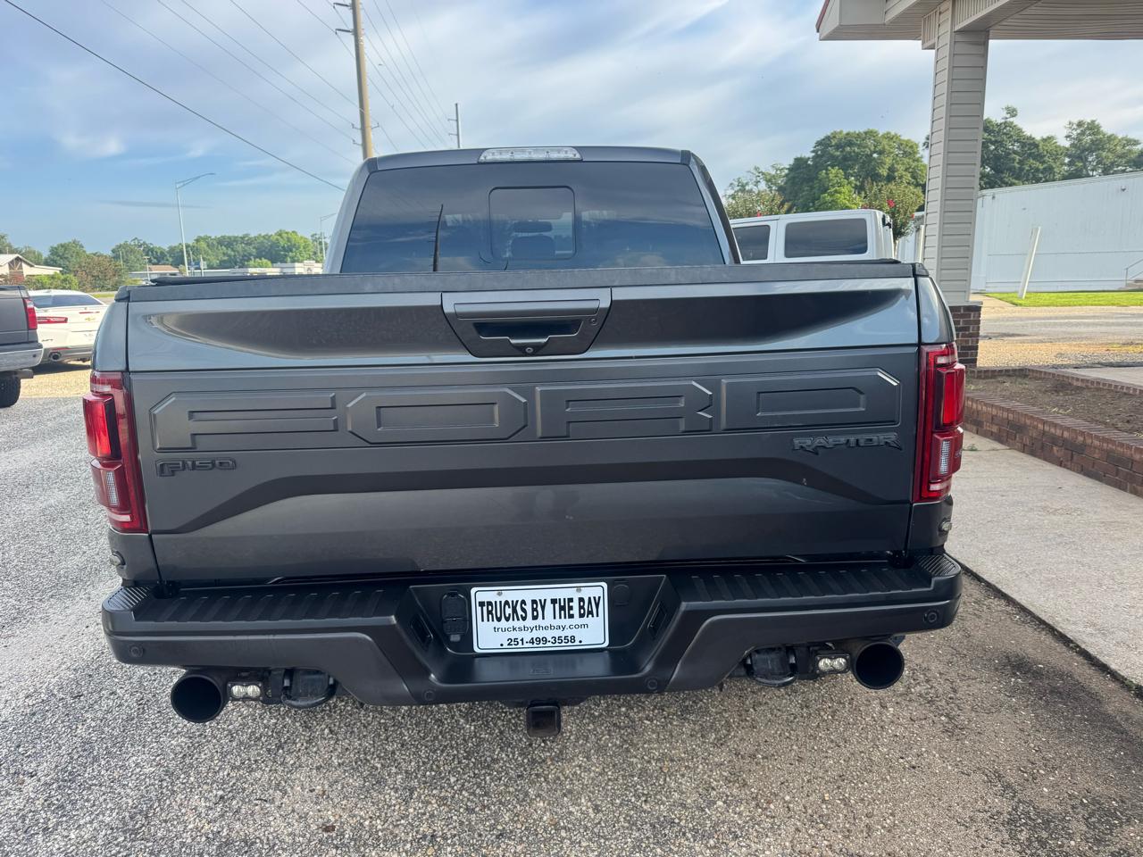 Ford F-150 Raptor SuperCrew 4WD 2018