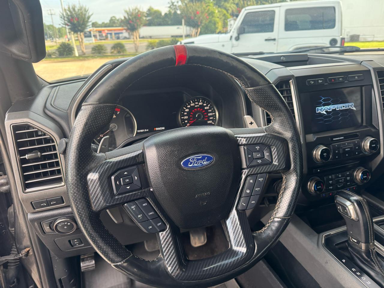 Ford F-150 Raptor SuperCrew 4WD 2018