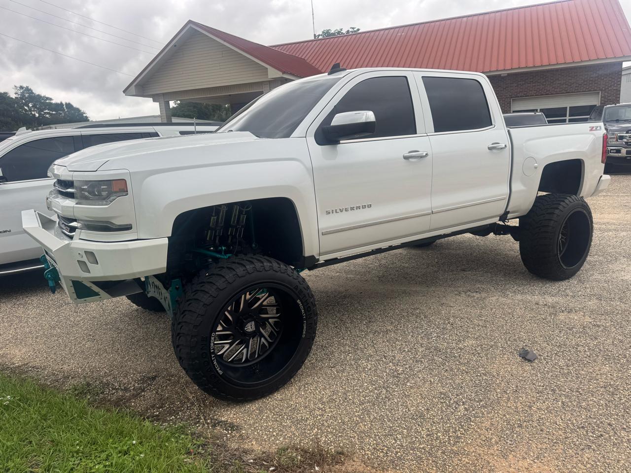 2016 Chevrolet Silverado 1500 LTZ Crew Cab 4WD
