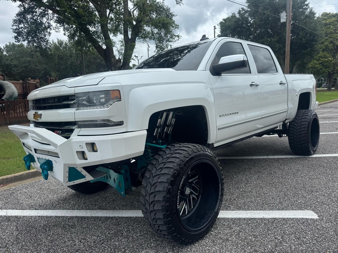 Chevrolet Silverado 1500 LTZ Crew Cab 4WD 2016