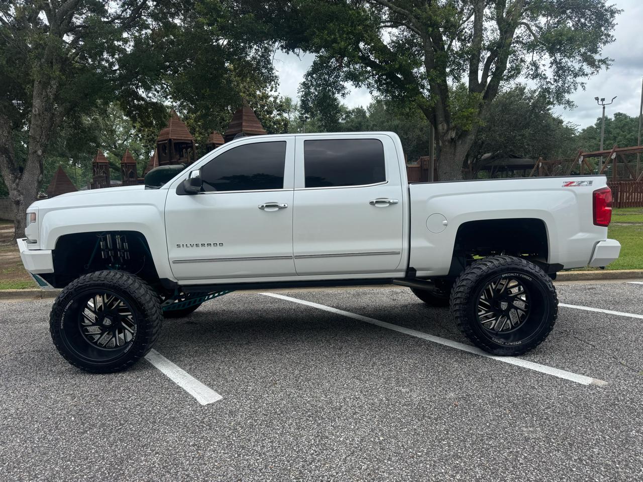 Chevrolet Silverado 1500 LTZ Crew Cab 4WD 2016