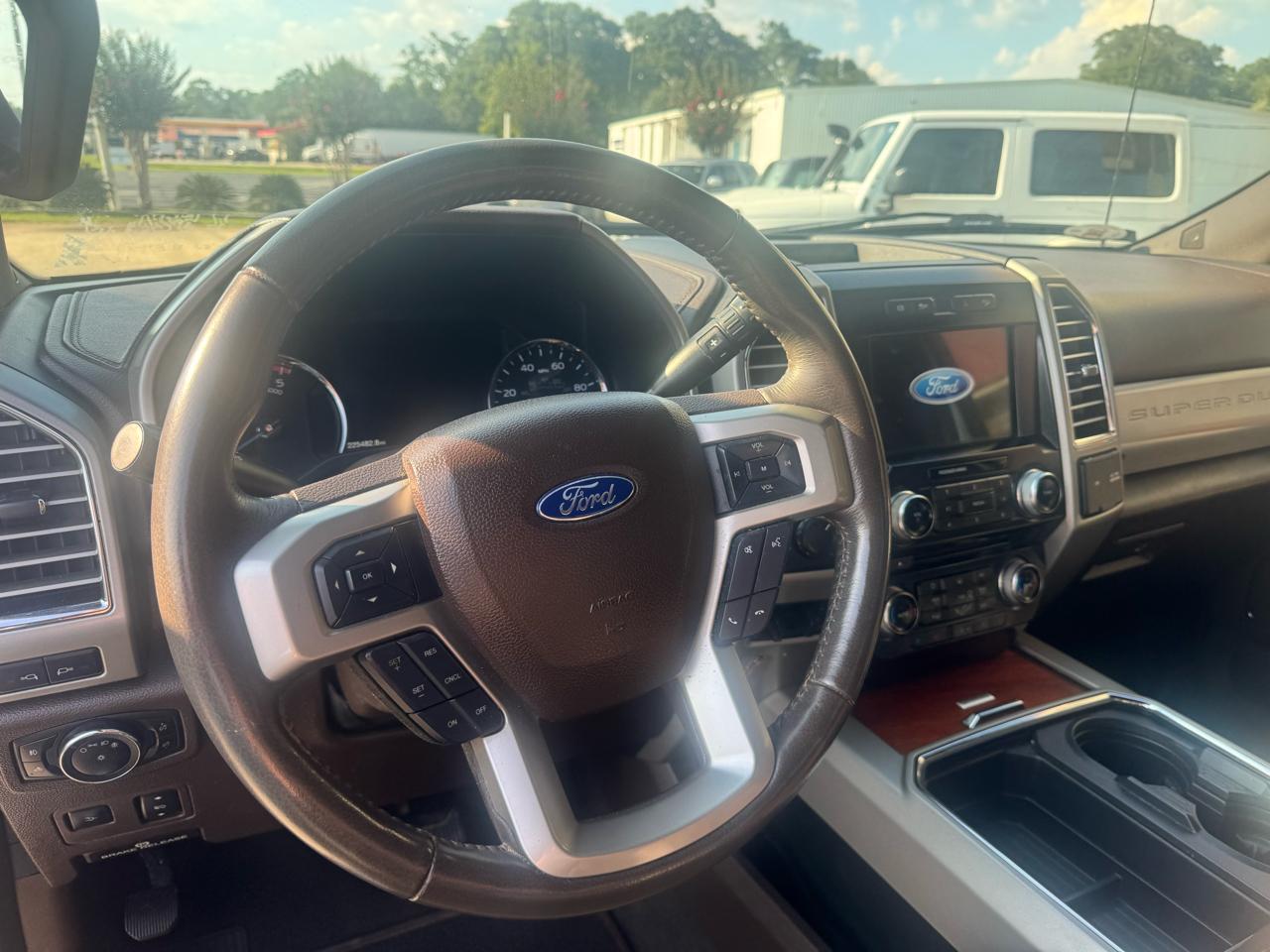 Ford F-250 SD King Ranch Crew Cab 4WD 2017