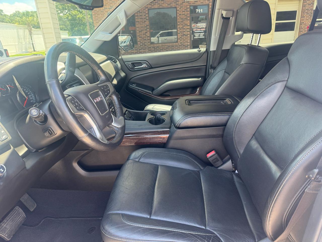 GMC Yukon SLT 4WD 2019
