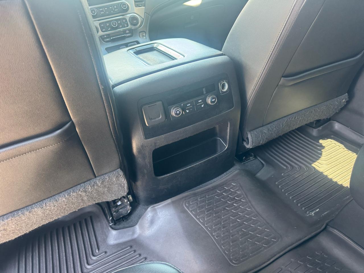 GMC Yukon SLT 4WD 2019