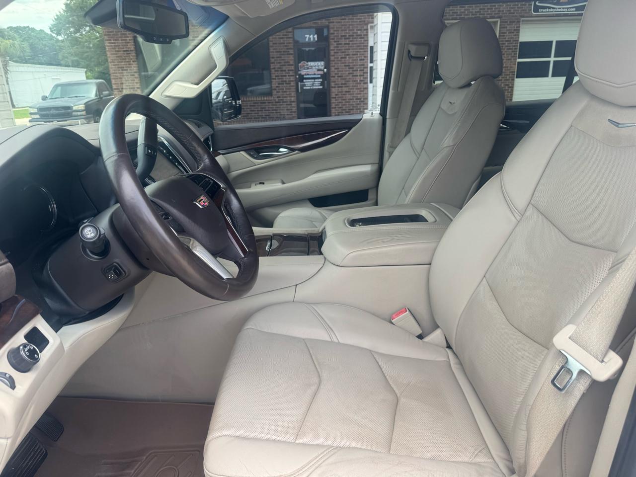 Cadillac Escalade Premium 2WD 2016