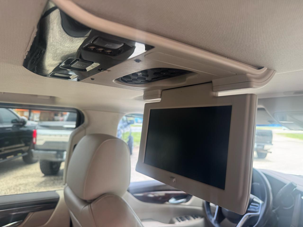 Cadillac Escalade Premium 2WD 2016