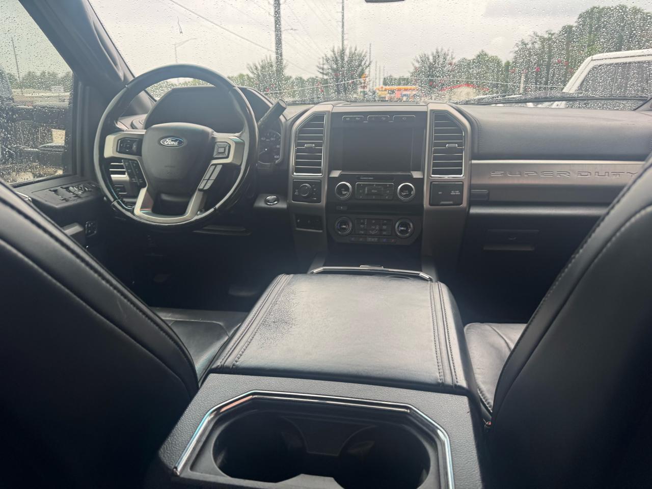 Ford F-250 SD Platinum Crew Cab 4WD 2017