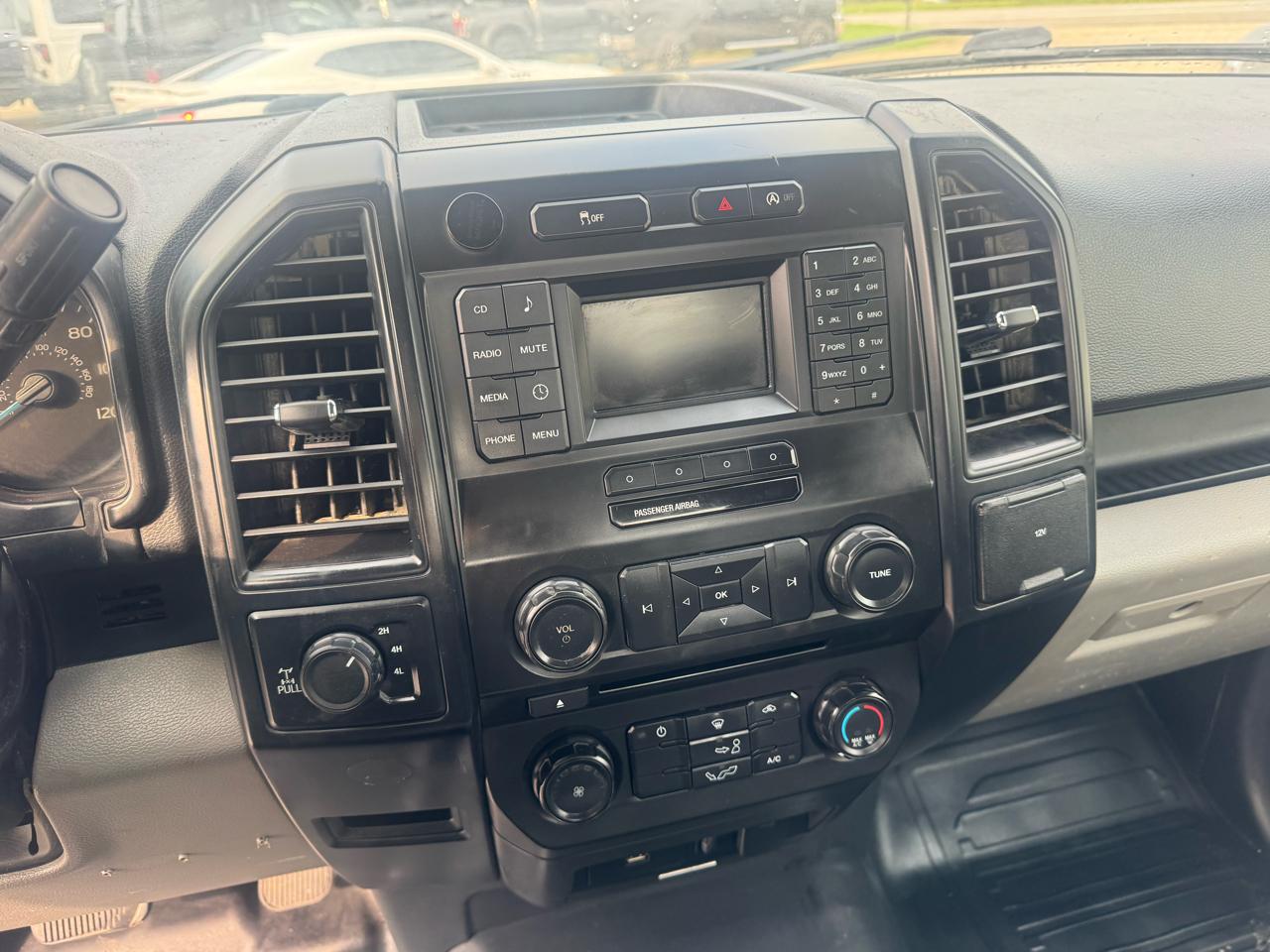 Ford F-150 XL Reg. Cab 4WD 2017