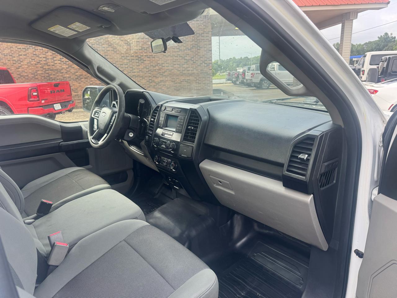 Ford F-150 XL Reg. Cab 4WD 2017