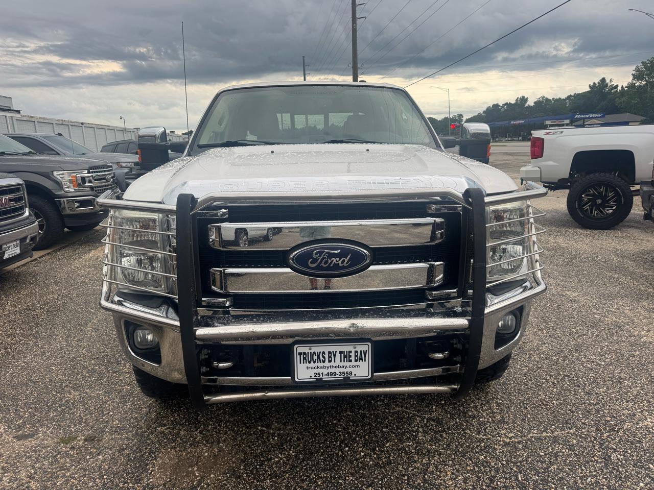 Ford F-250 HD Crew Cab 4dr 152.2" WB 4WD 2013