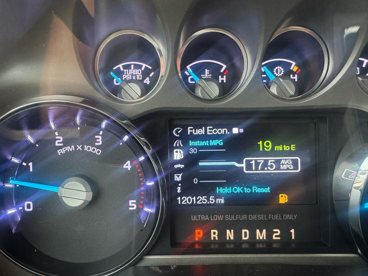 Ford F-250 HD Crew Cab 4dr 152.2" WB 4WD 2013