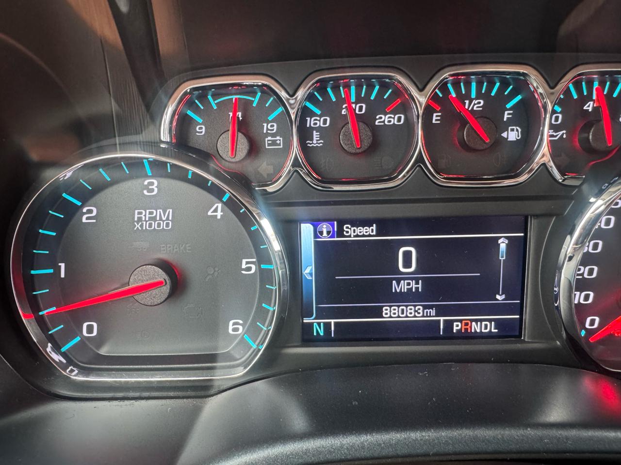Chevrolet Silverado 1500 LT Crew Cab 2WD 2018