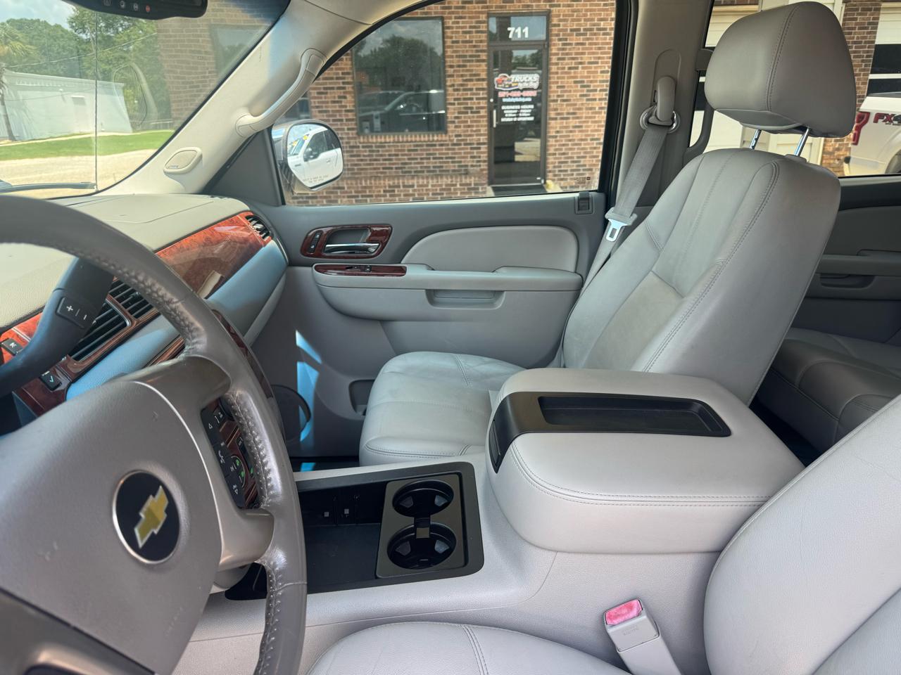 Chevrolet Avalanche LT 2WD 2013