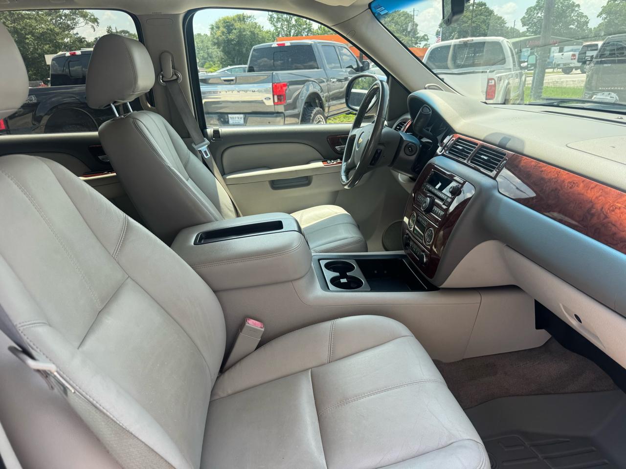 Chevrolet Avalanche LT 2WD 2013