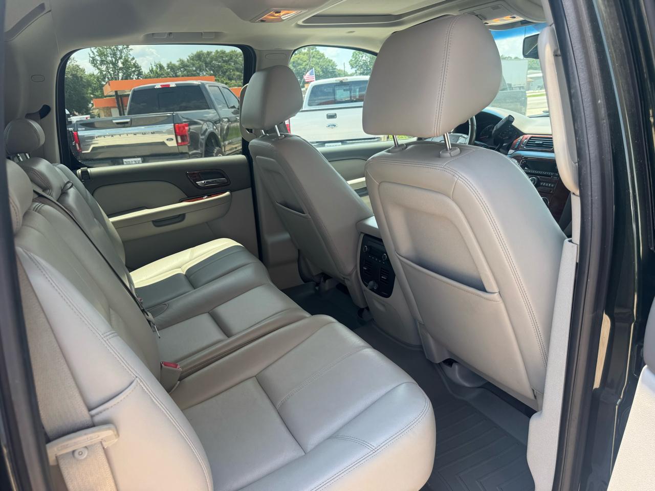 Chevrolet Avalanche LT 2WD 2013