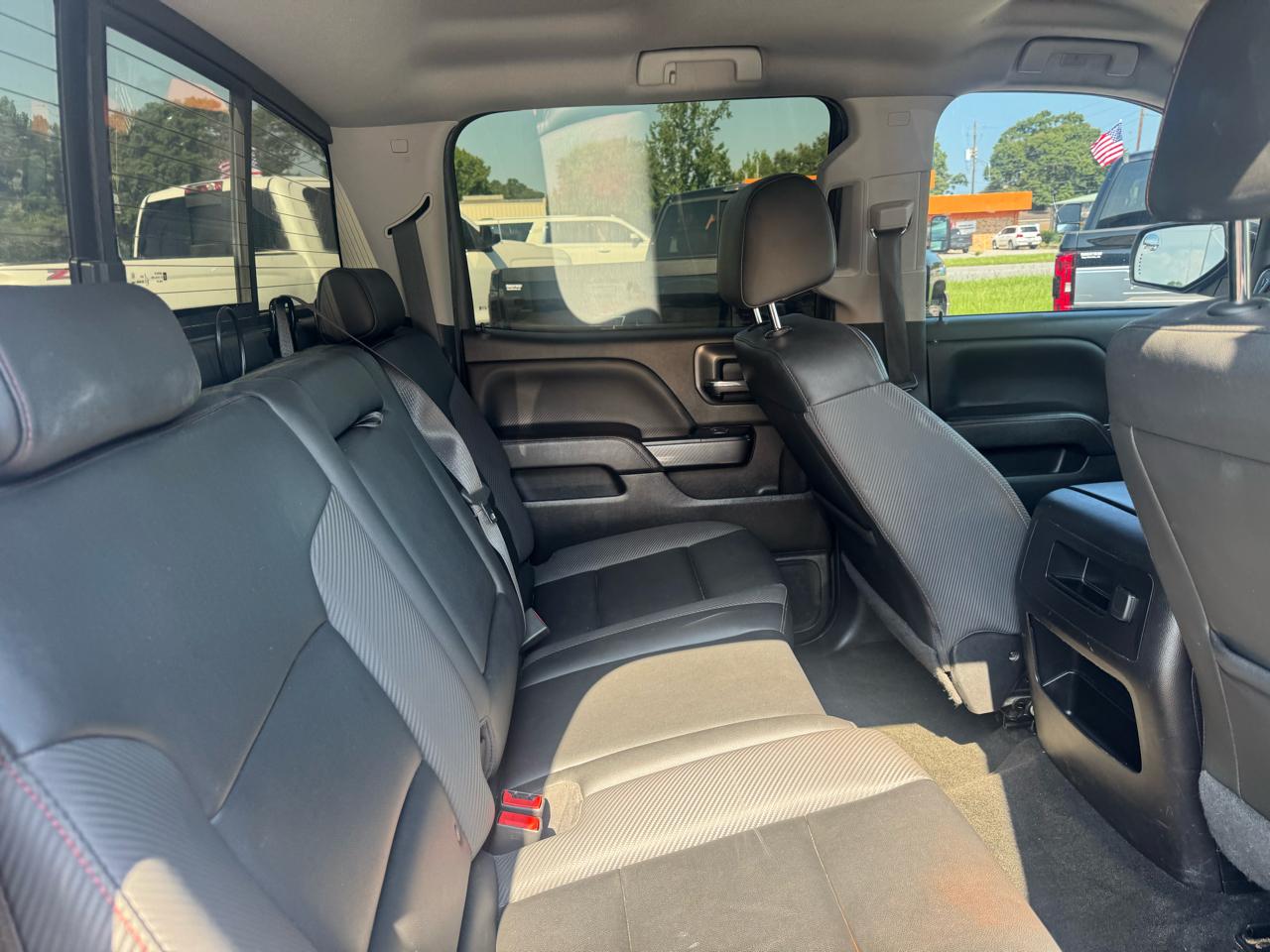 GMC Sierra 1500 4WD Crew Cab 153.0" SLT 2018