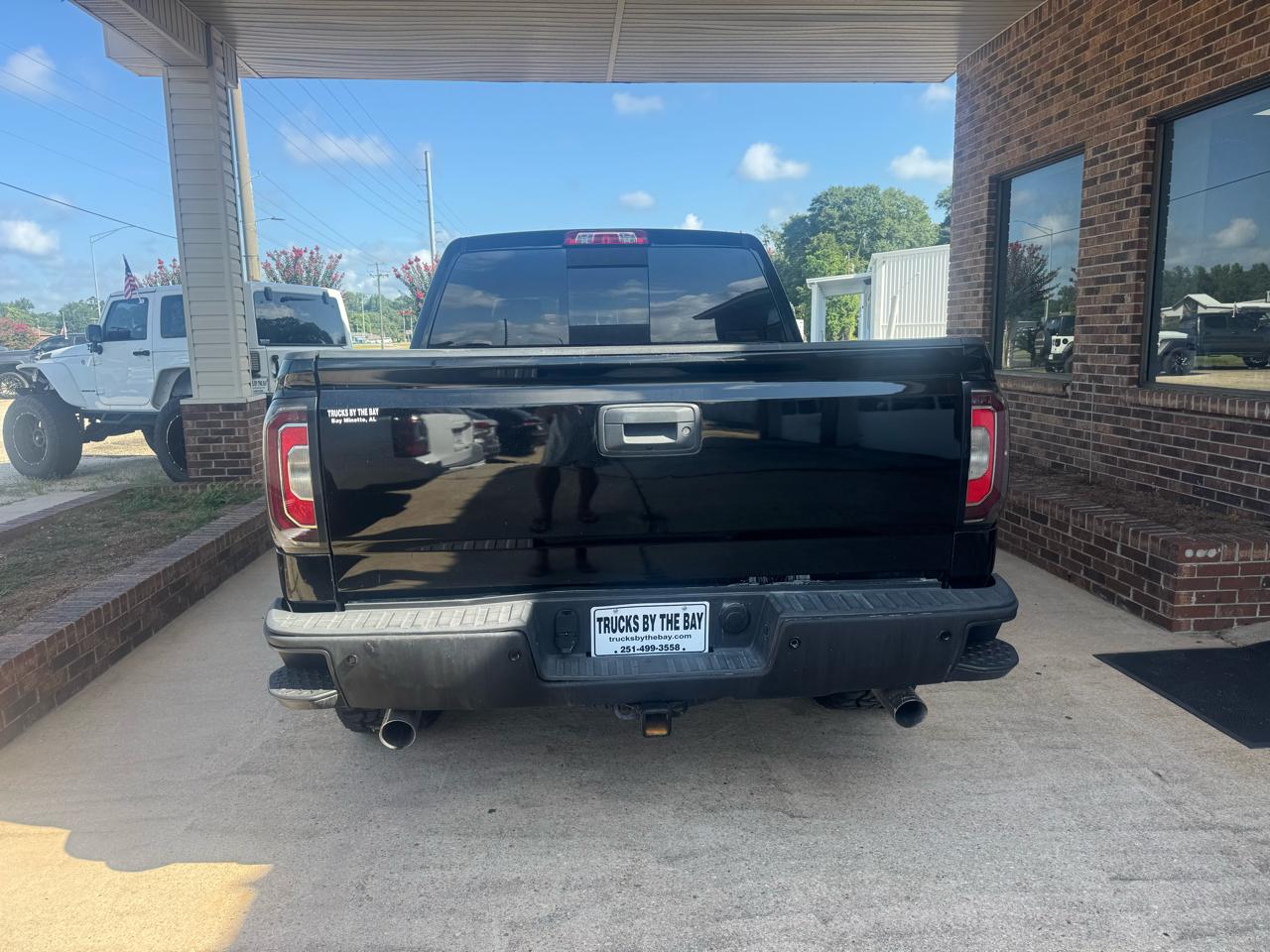 GMC Sierra 1500 4WD Crew Cab 153.0" SLT 2018