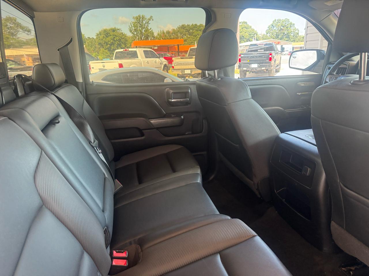GMC Sierra 1500 4WD Crew Cab 153.0" SLT 2018