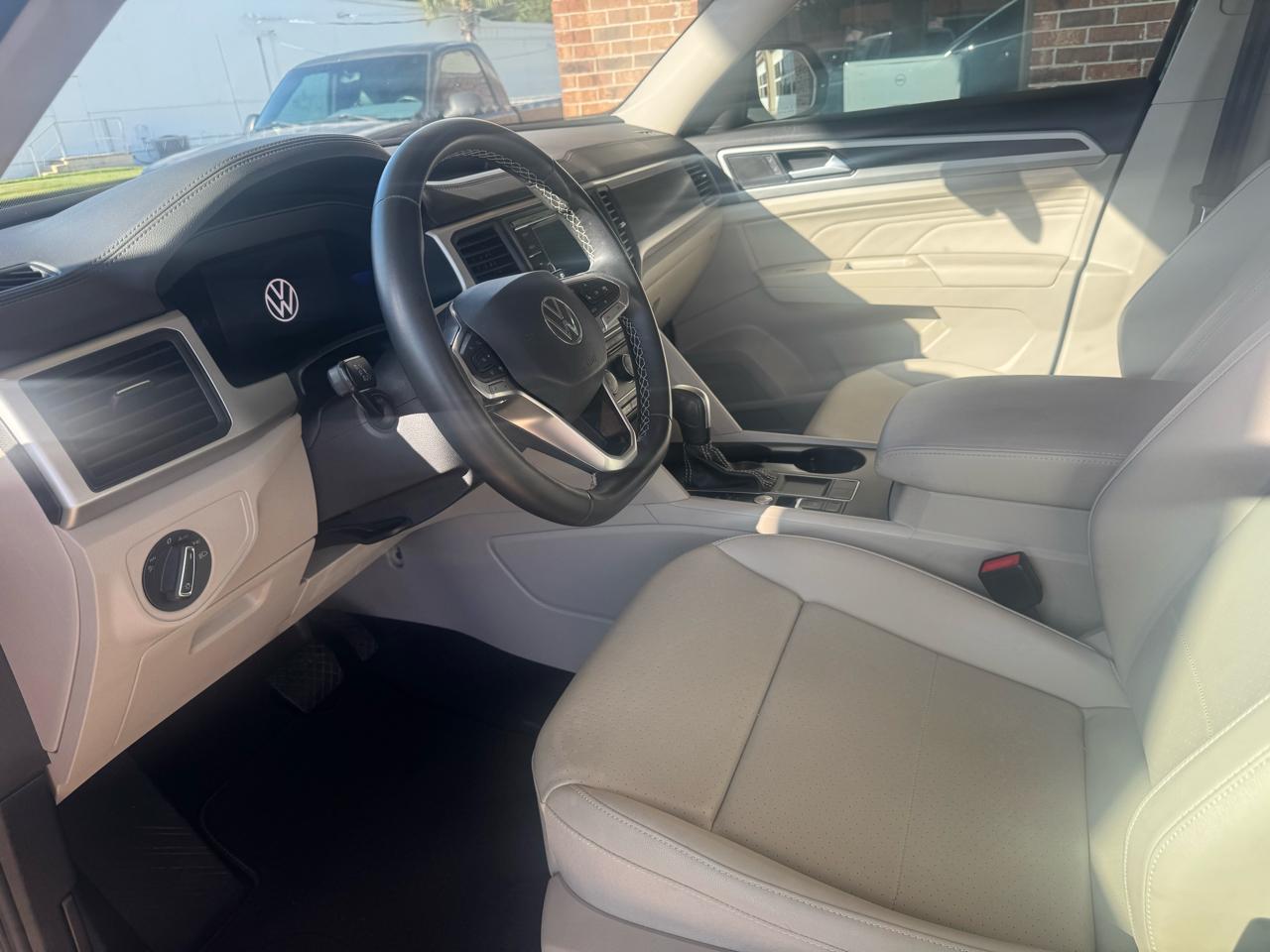 Volkswagen Atlas SE 2023
