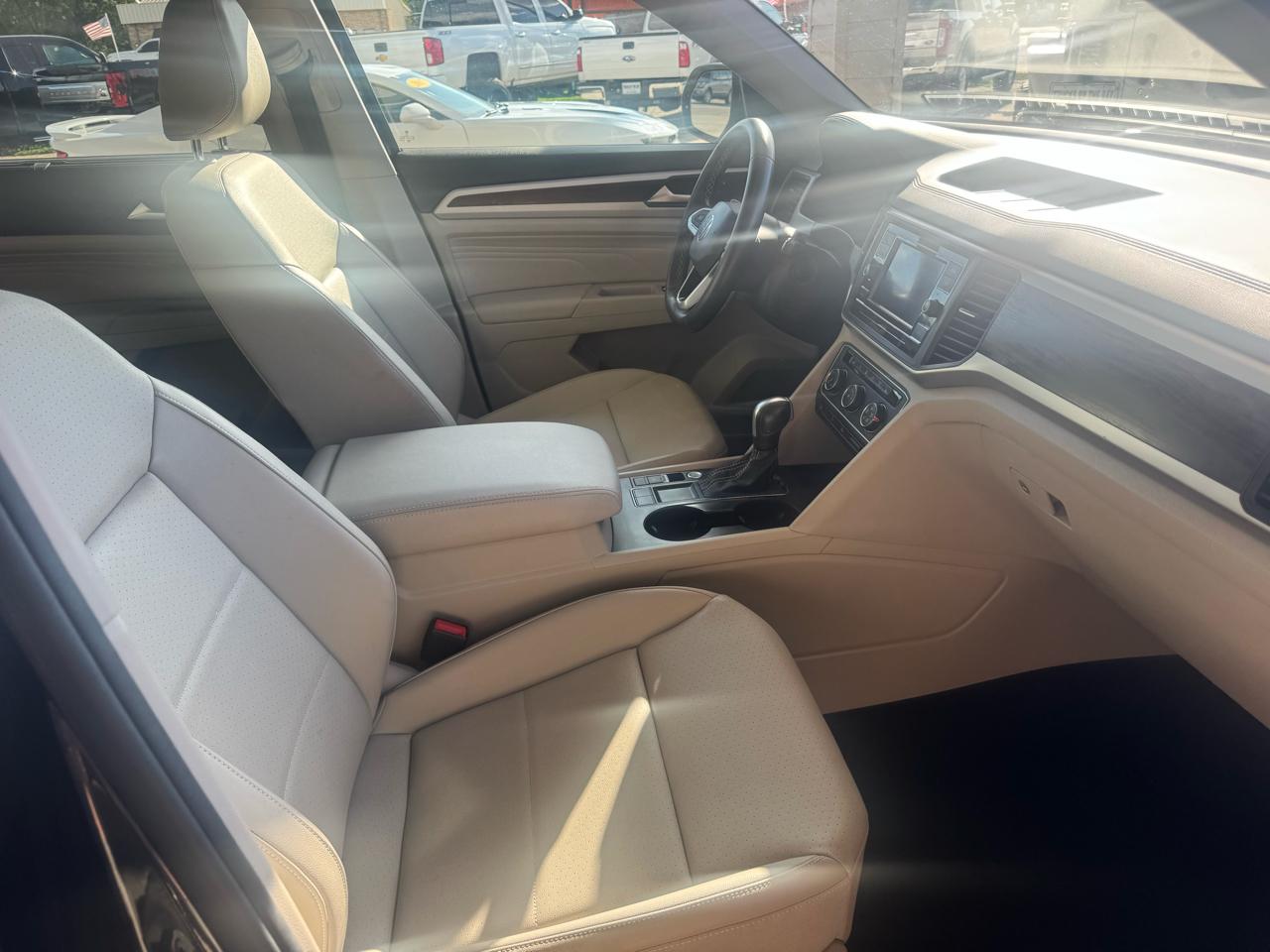 Volkswagen Atlas SE 2023