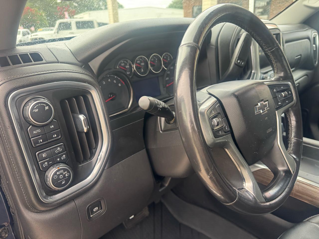 Chevrolet Silverado 1500 LT Trail Boss Crew Cab 4WD 2019
