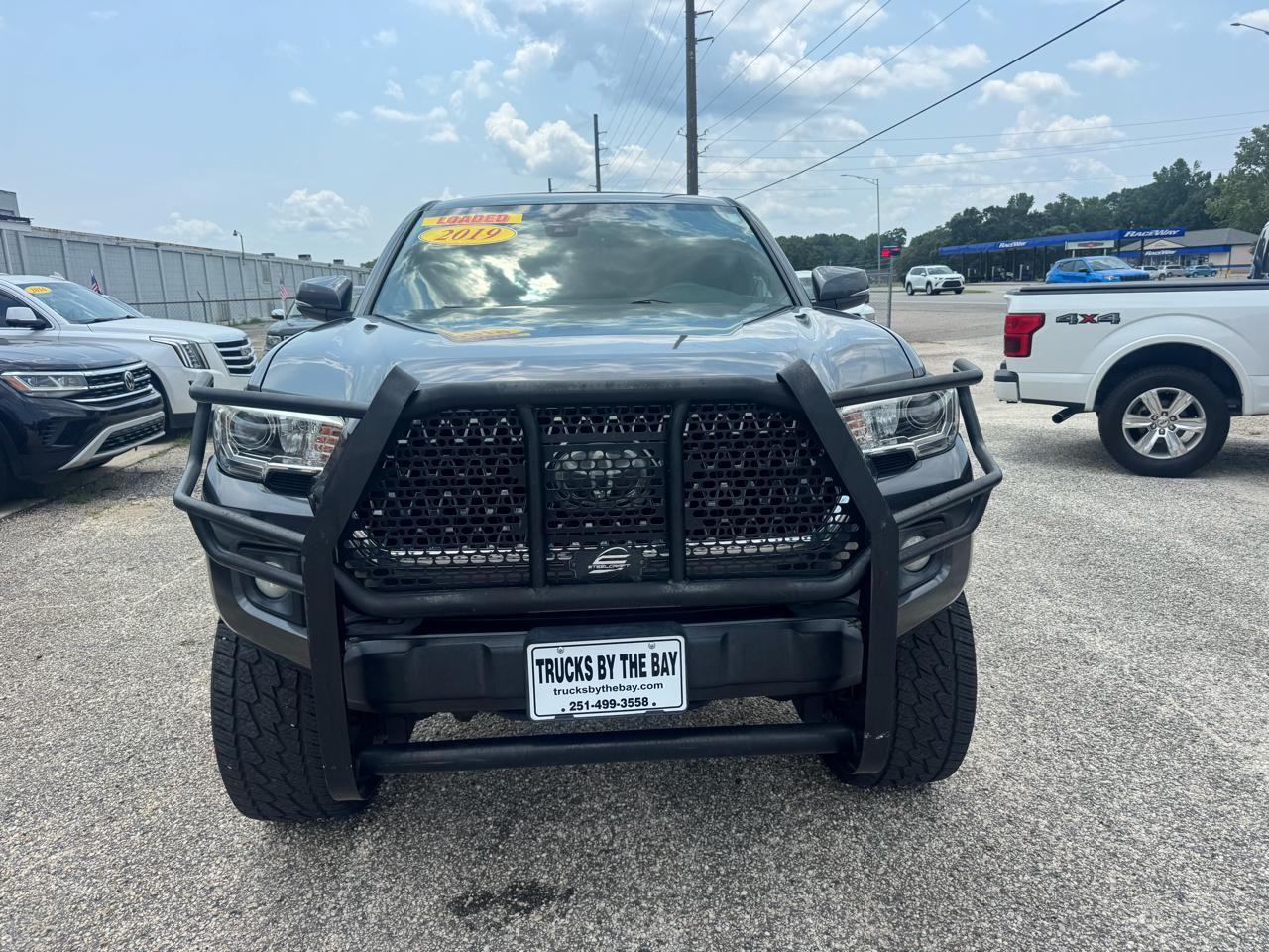 Toyota Tacoma 4WD TRD Off Road Double Cab 5' Bed AT (Natl) 2019