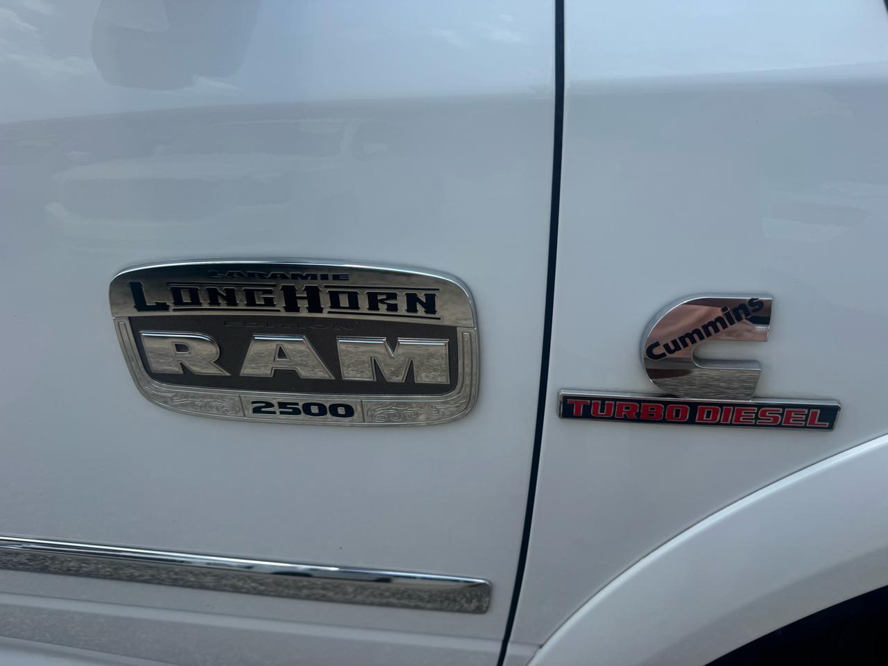 RAM 2500 Longhorn Mega Cab SWB 4WD 2015