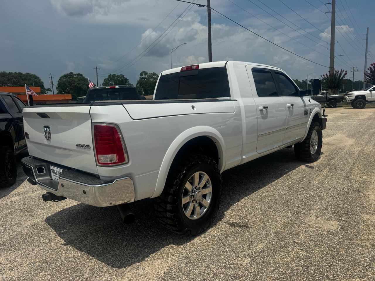 RAM 2500 Longhorn Mega Cab SWB 4WD 2015