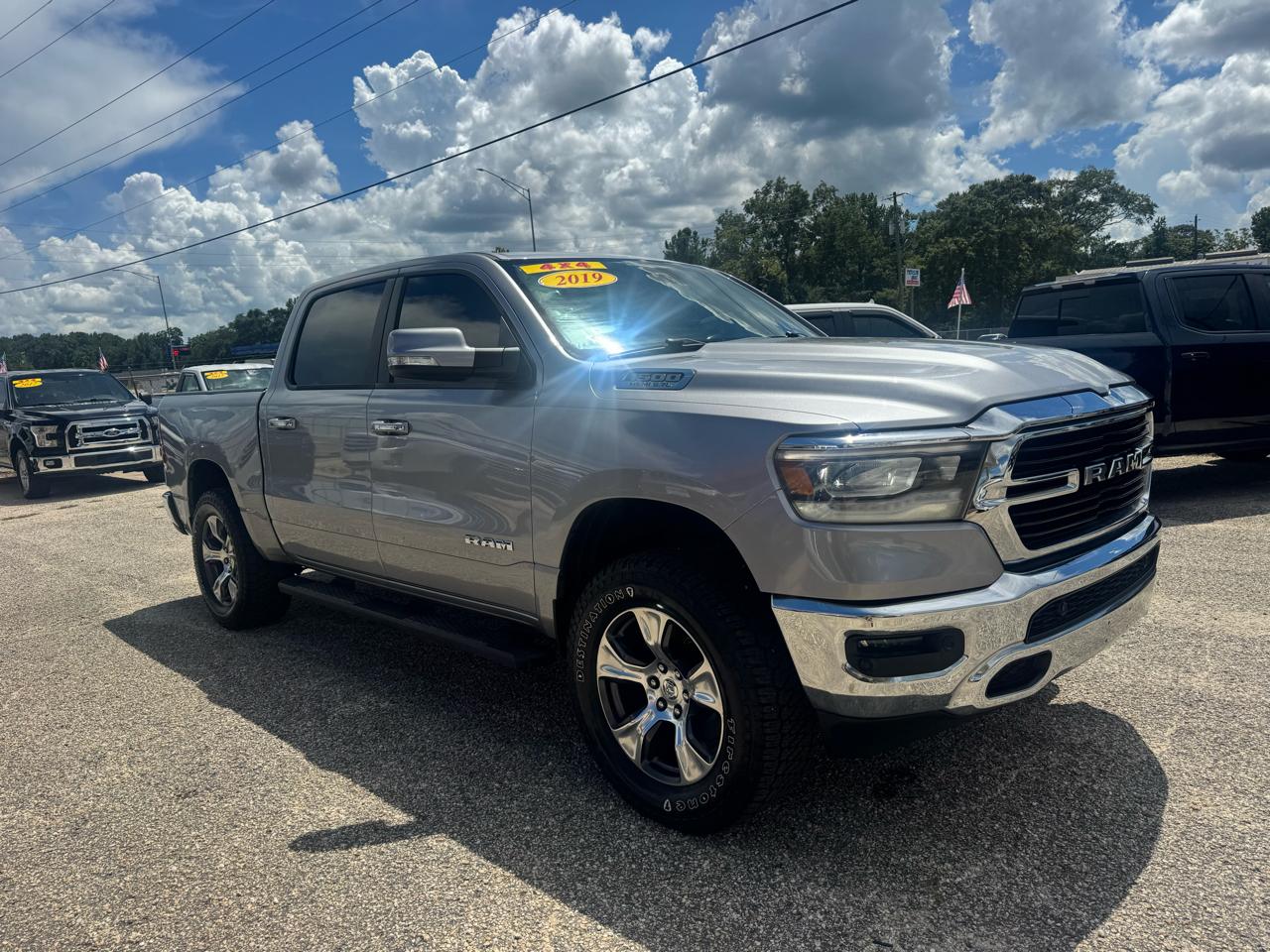 RAM 1500 Big Horn Crew Cab SWB 4WD 2019